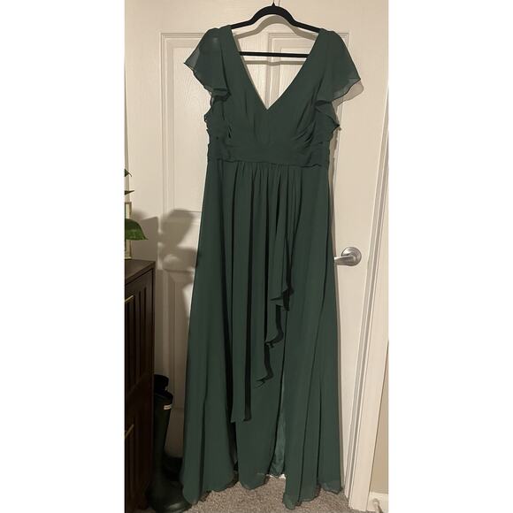 Azazie Omari Dark Green Bridesmaid Wedding Guest Long Dress Size 16 NWT - Picture 1 of 2